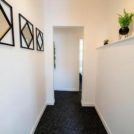Comfy 1br Flat And Sofa Bed Apartman *