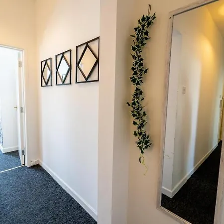 Comfy 1br Flat And Sofa Bed *